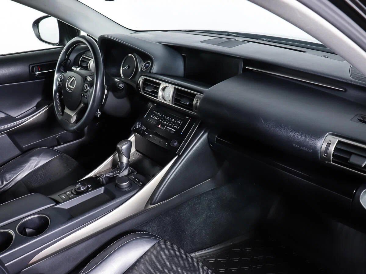 Lexus IS 2015, черный