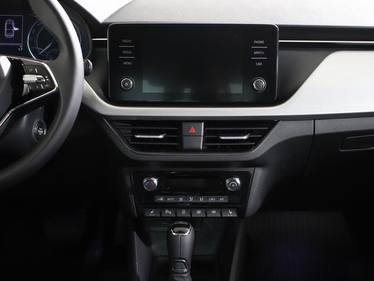 Skoda Rapid 2021, серый