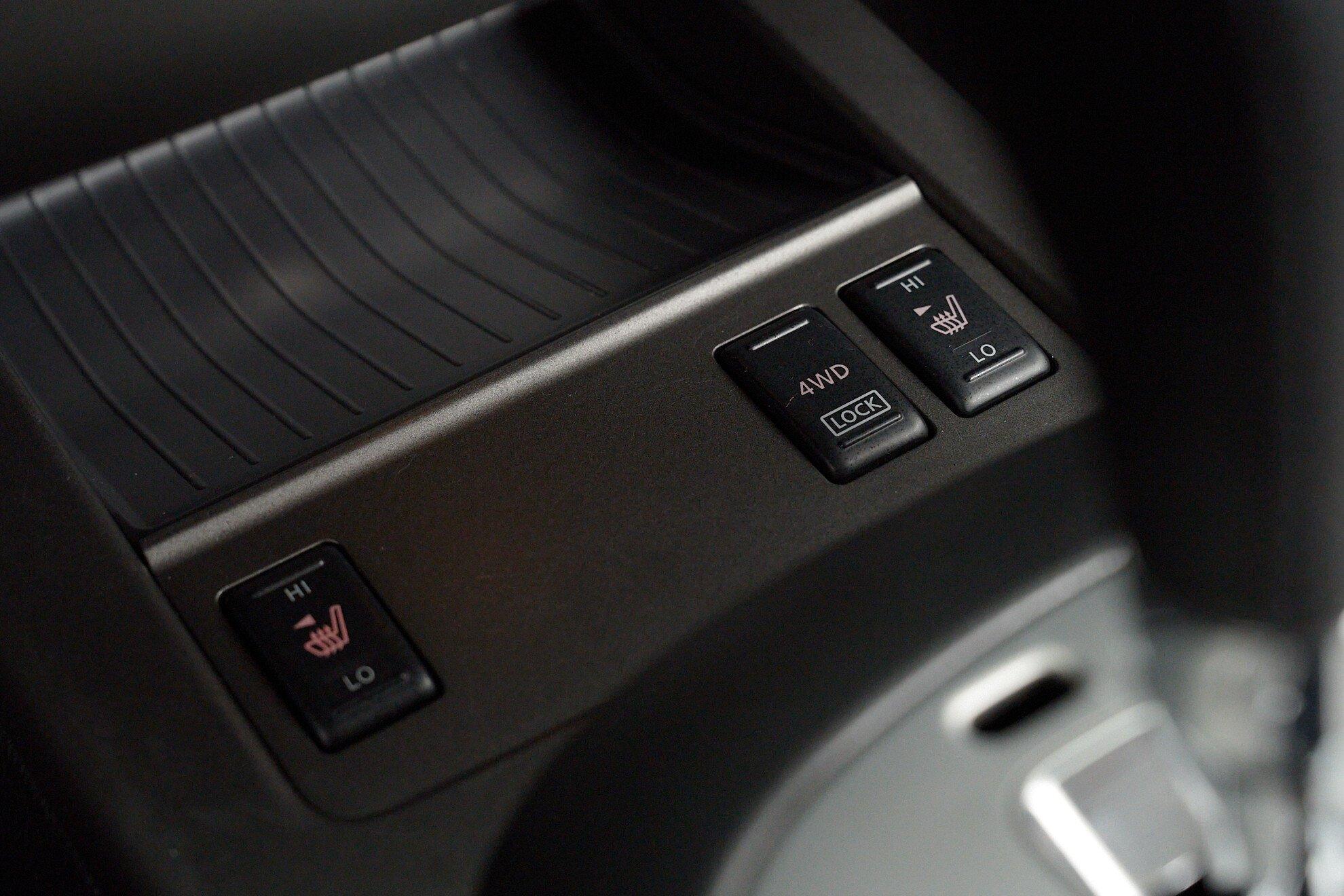 Nissan Murano 2012, бежевый
