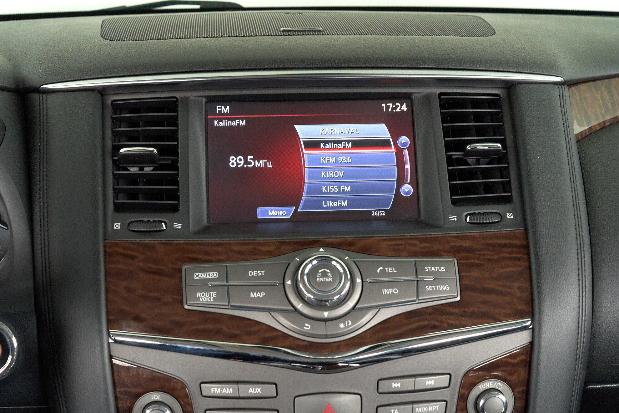 Nissan Patrol 2012, фиолетовый