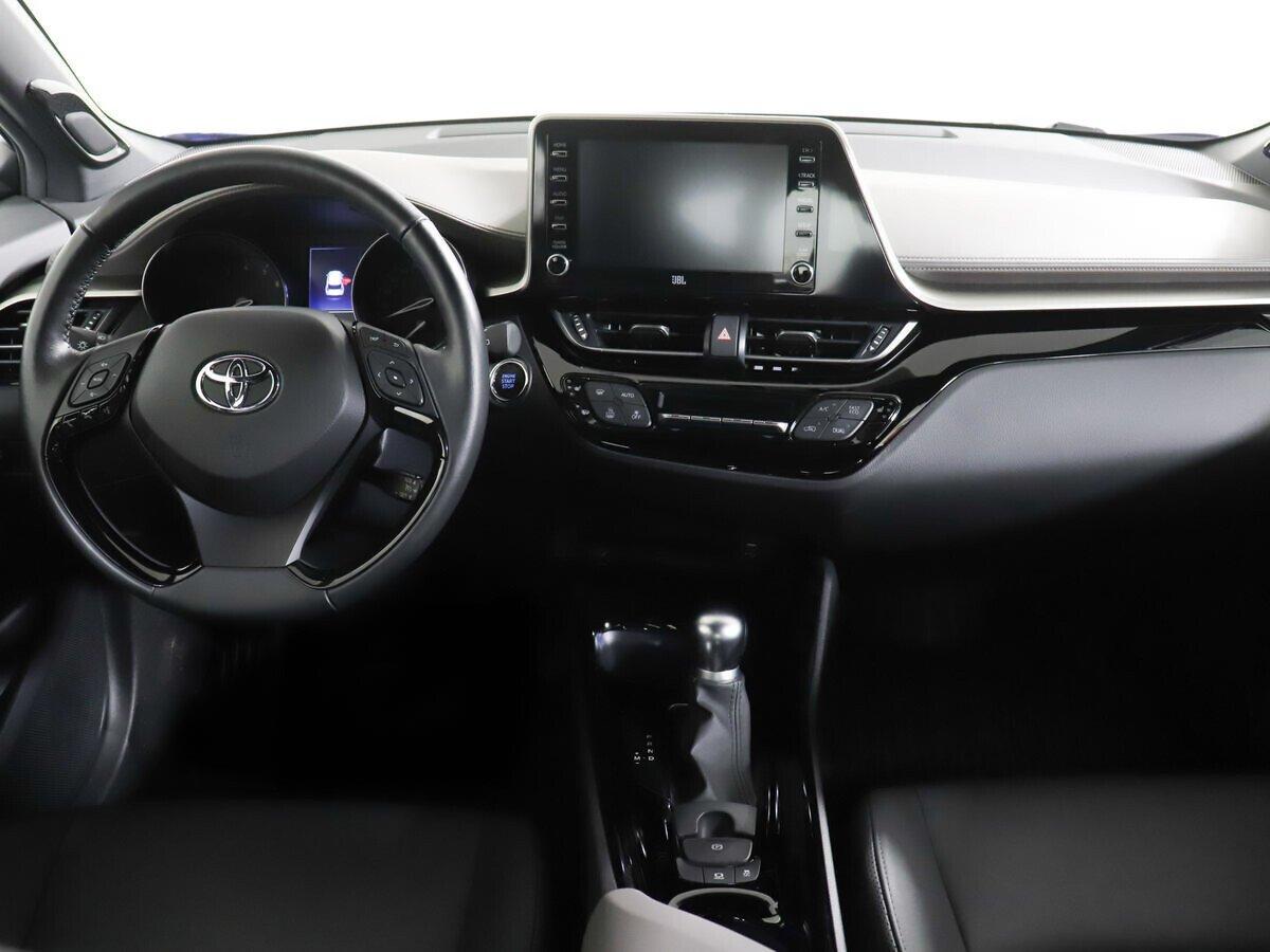Toyota C-HR 2019, синий