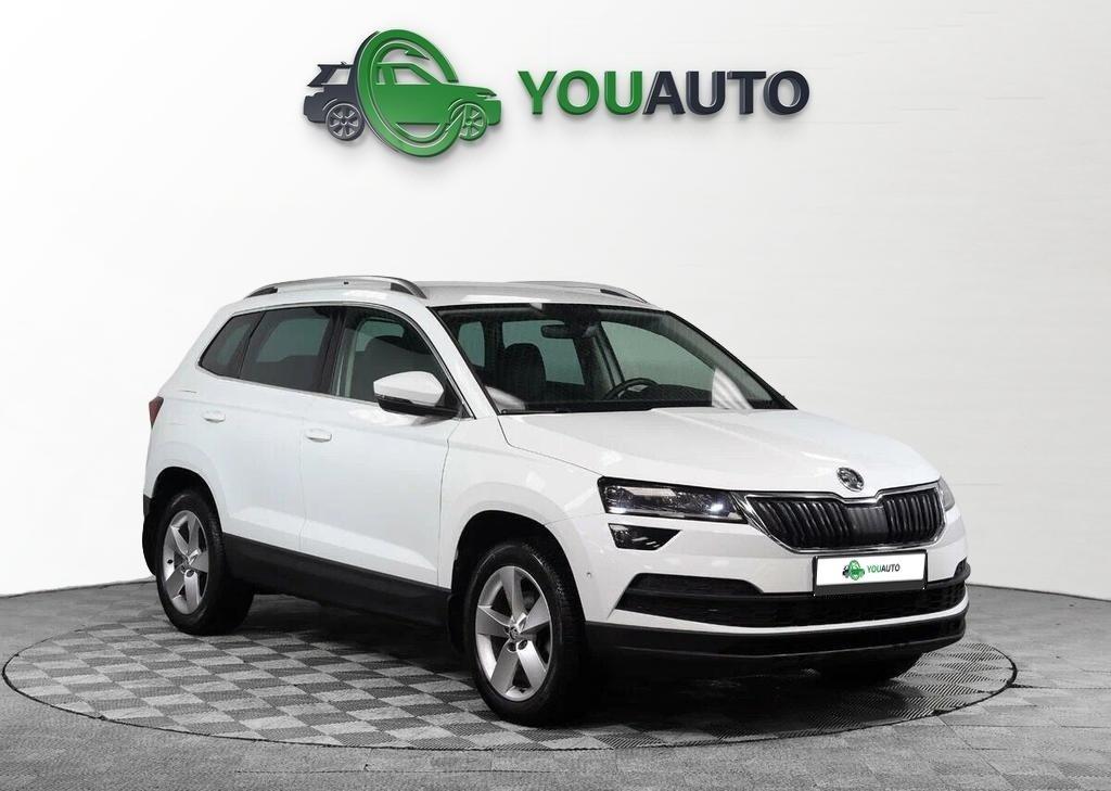 Skoda Karoq 2020, белый
