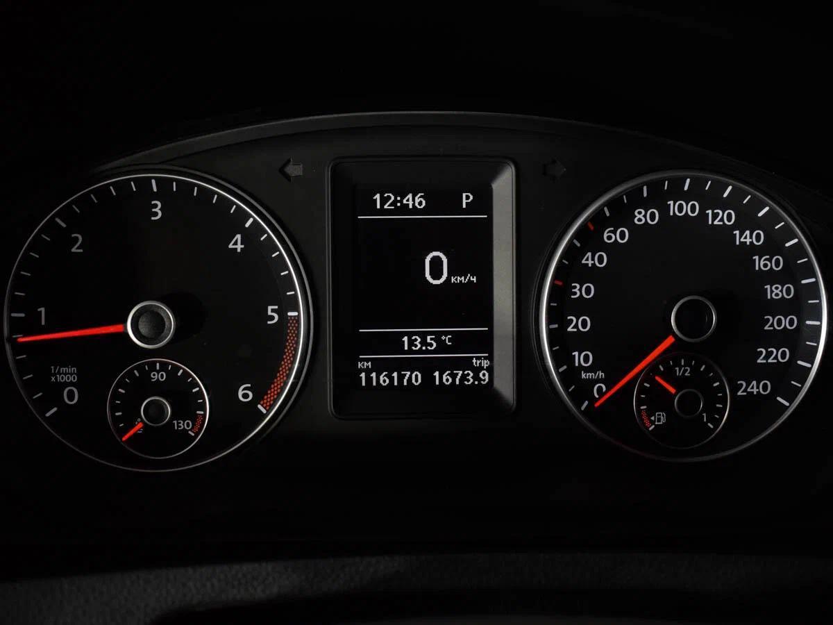 Volkswagen Caravelle 2012, черный