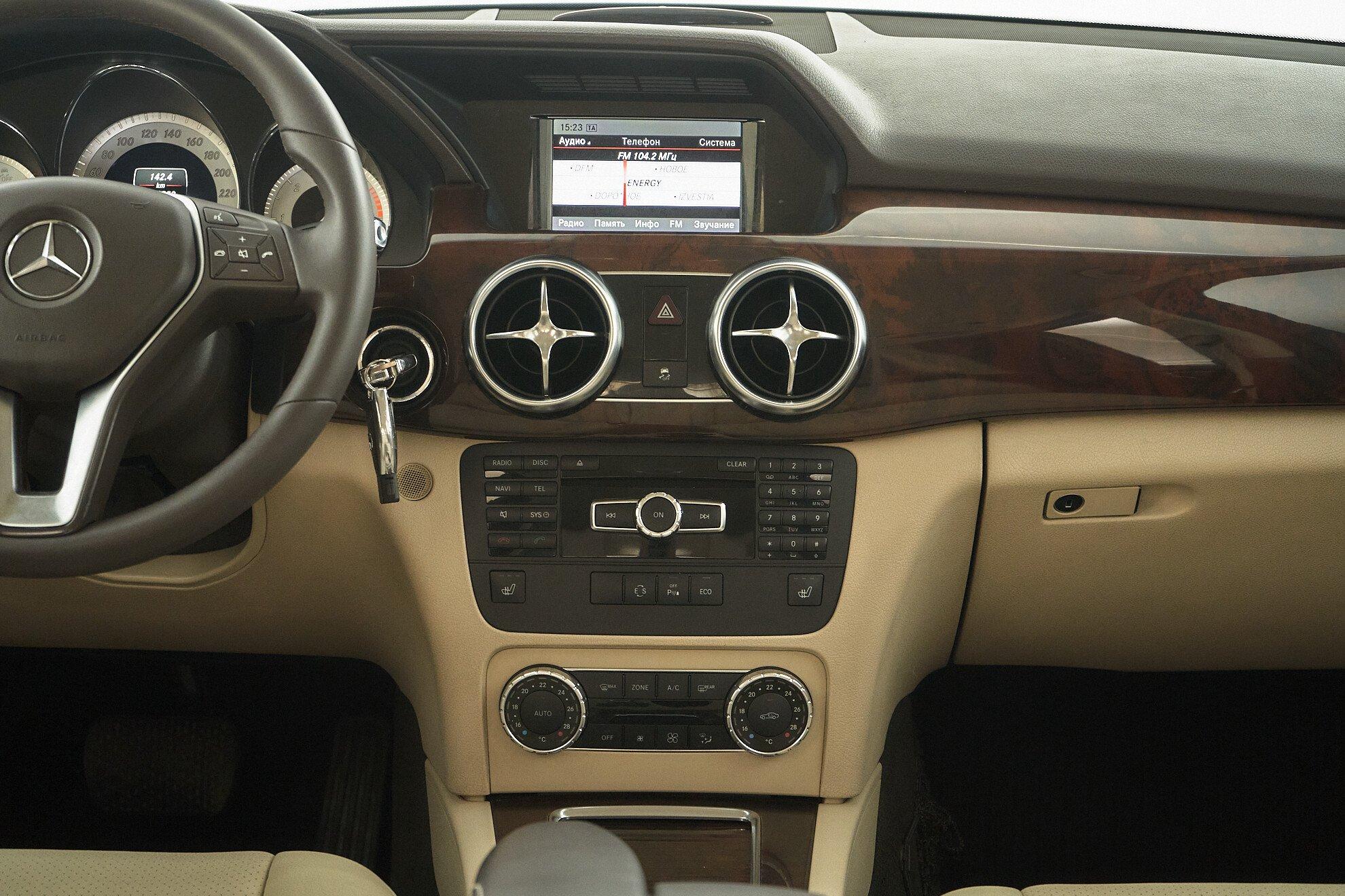 Mercedes-Benz GLK-Класс 2014, черный