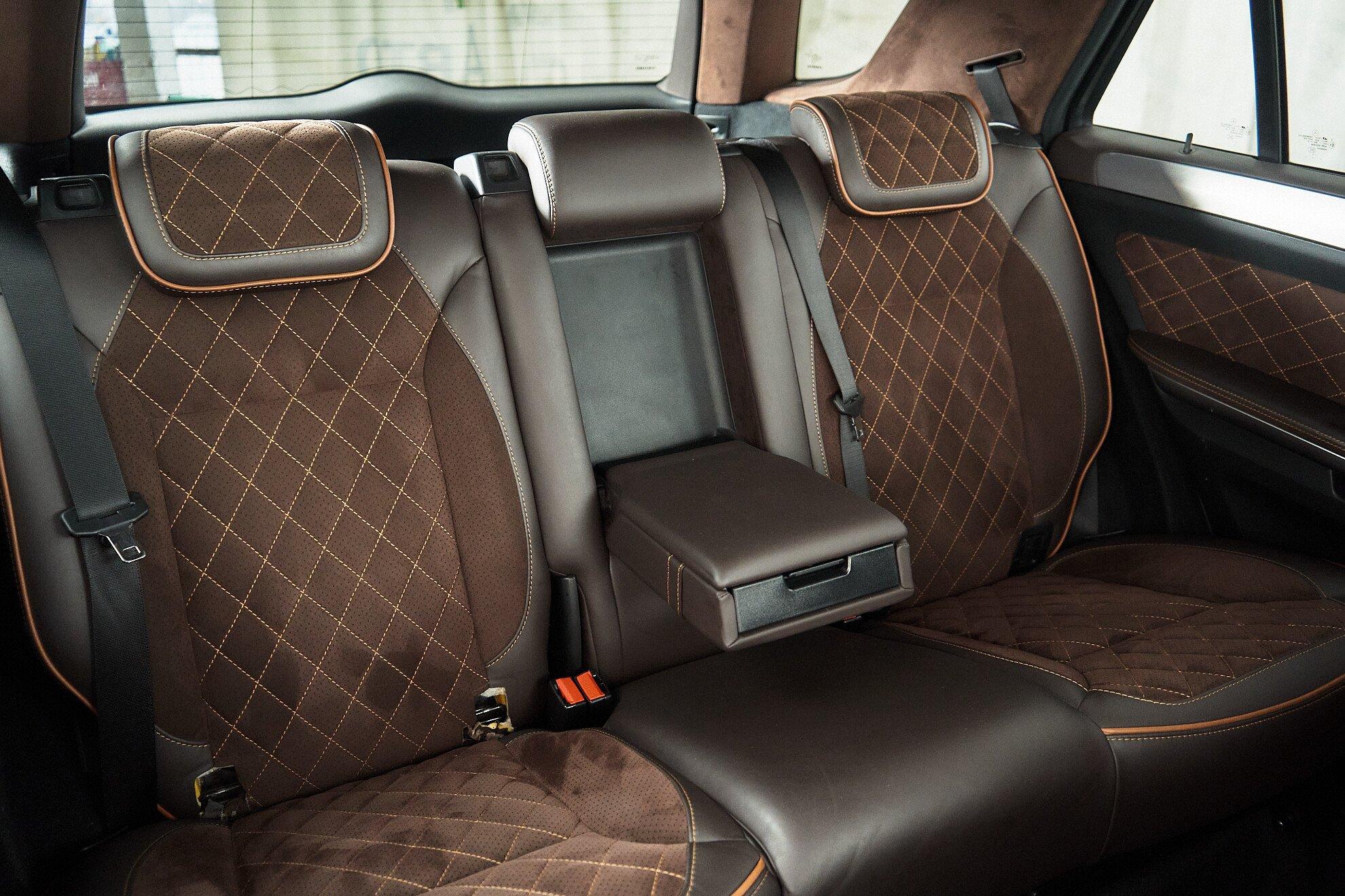Mercedes-Benz M-Класс 2007, серебряный