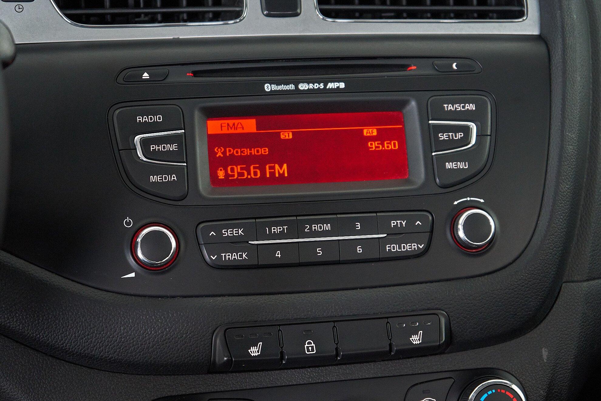 Kia Ceed 2014, черный