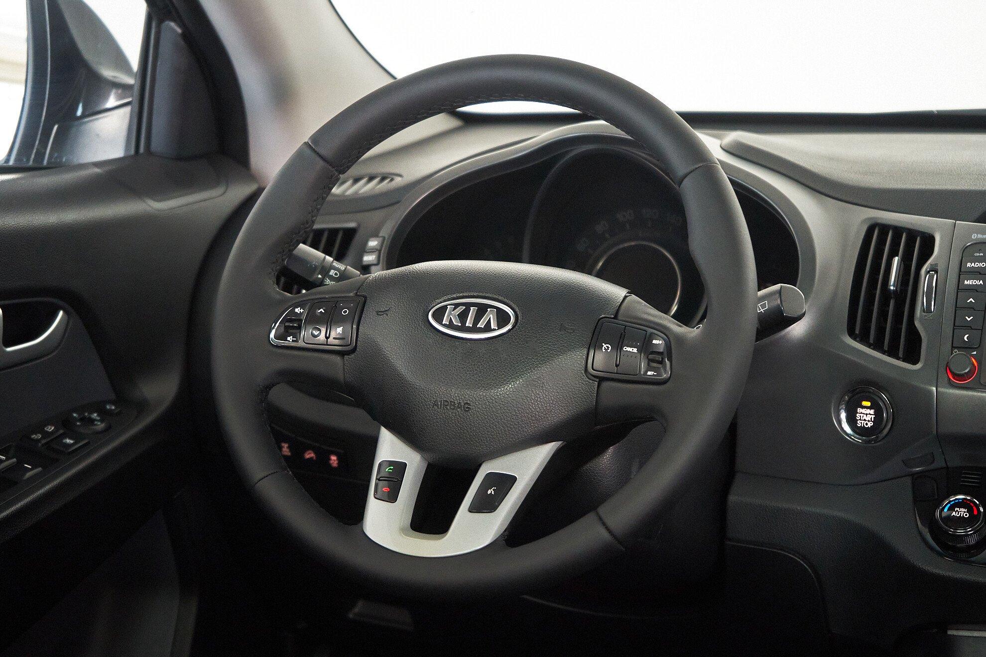Kia Sportage 2011, черный