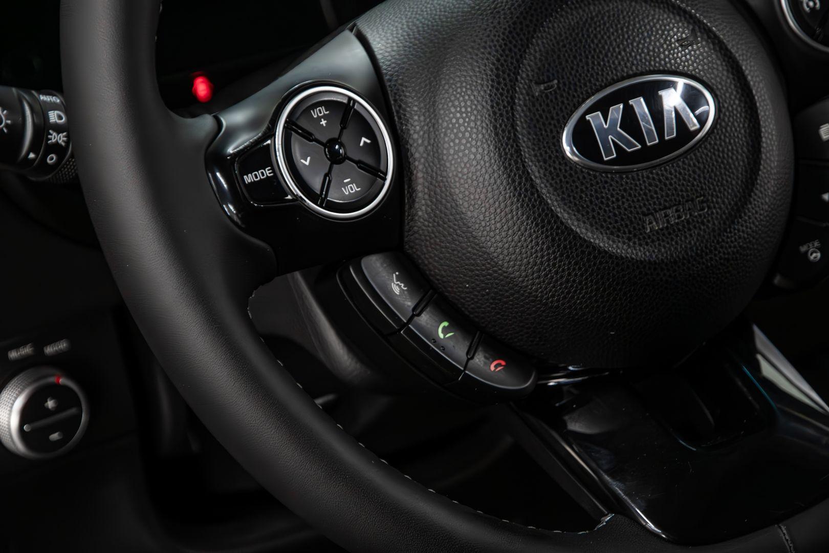 Kia Soul 2015, бежевый