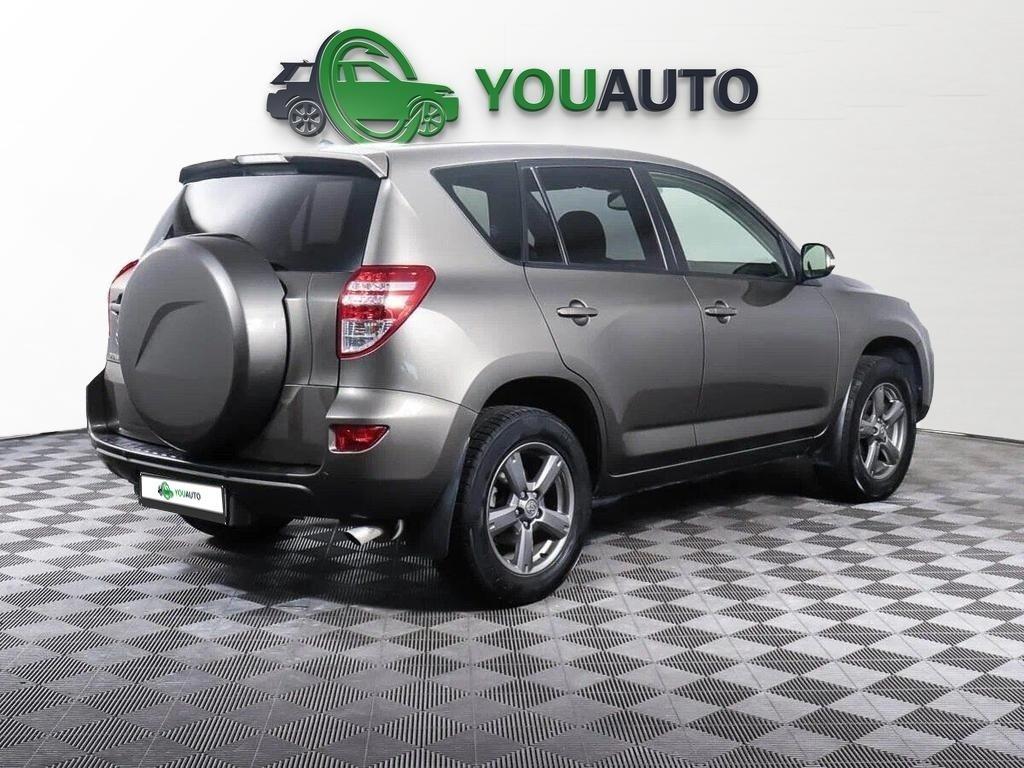 Toyota RAV4 2012, коричневый