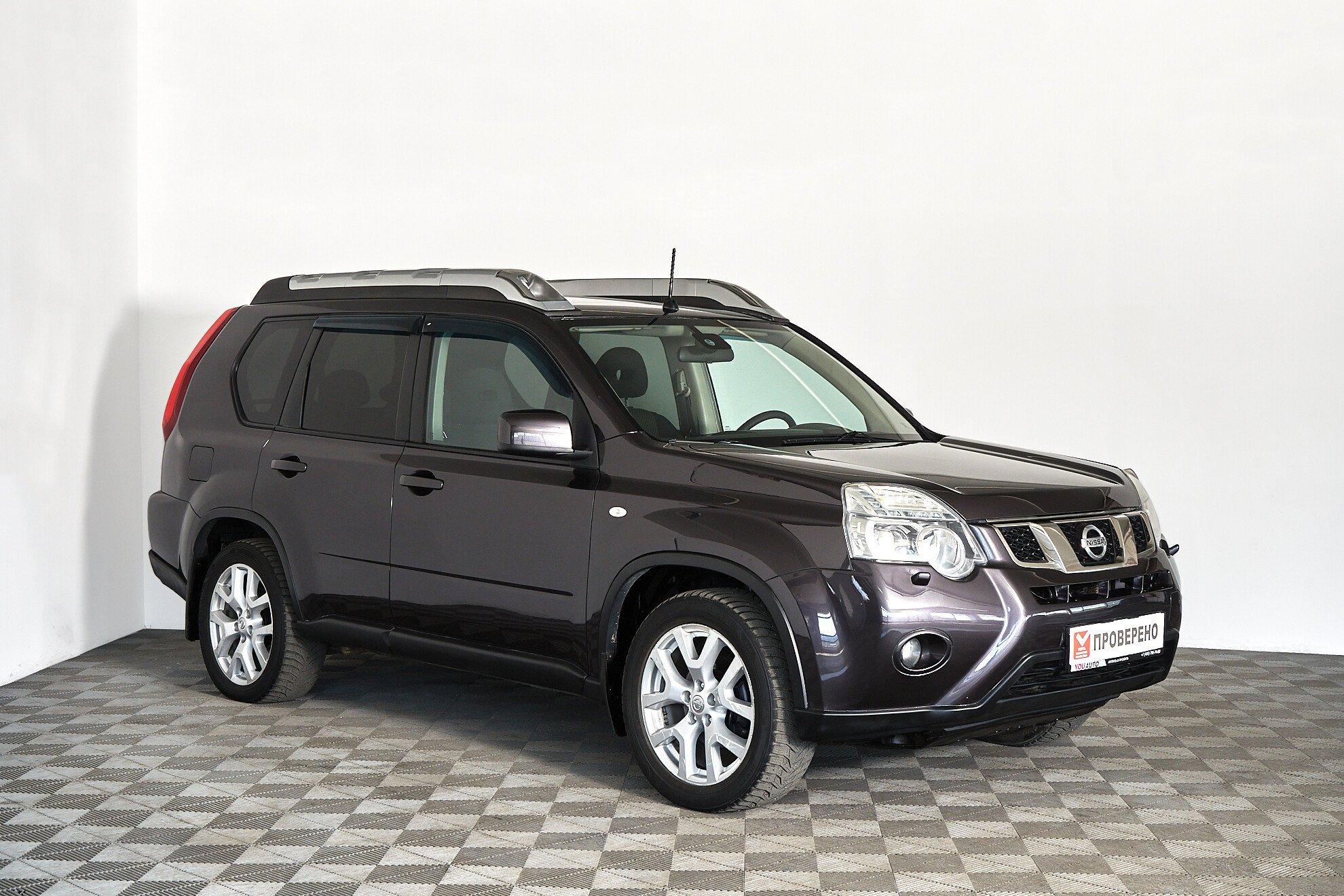 Nissan X-Trail 2011, серый