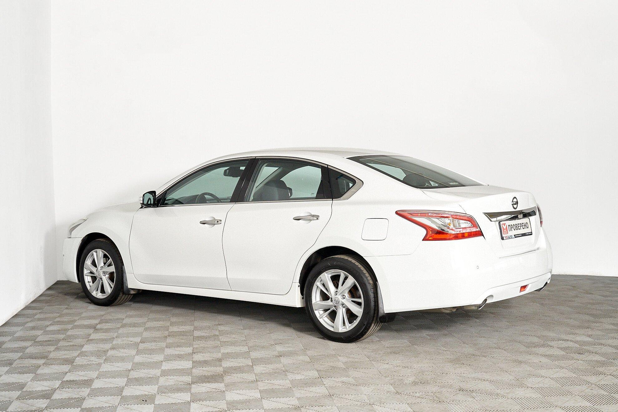 Nissan Teana 2014, белый
