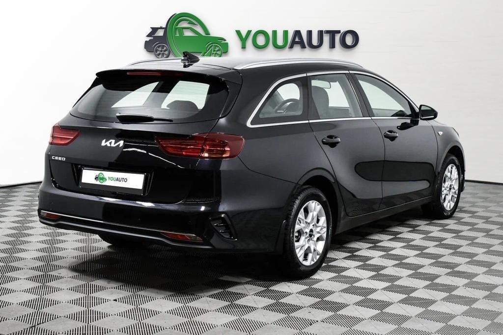 Kia Ceed 2023, черный