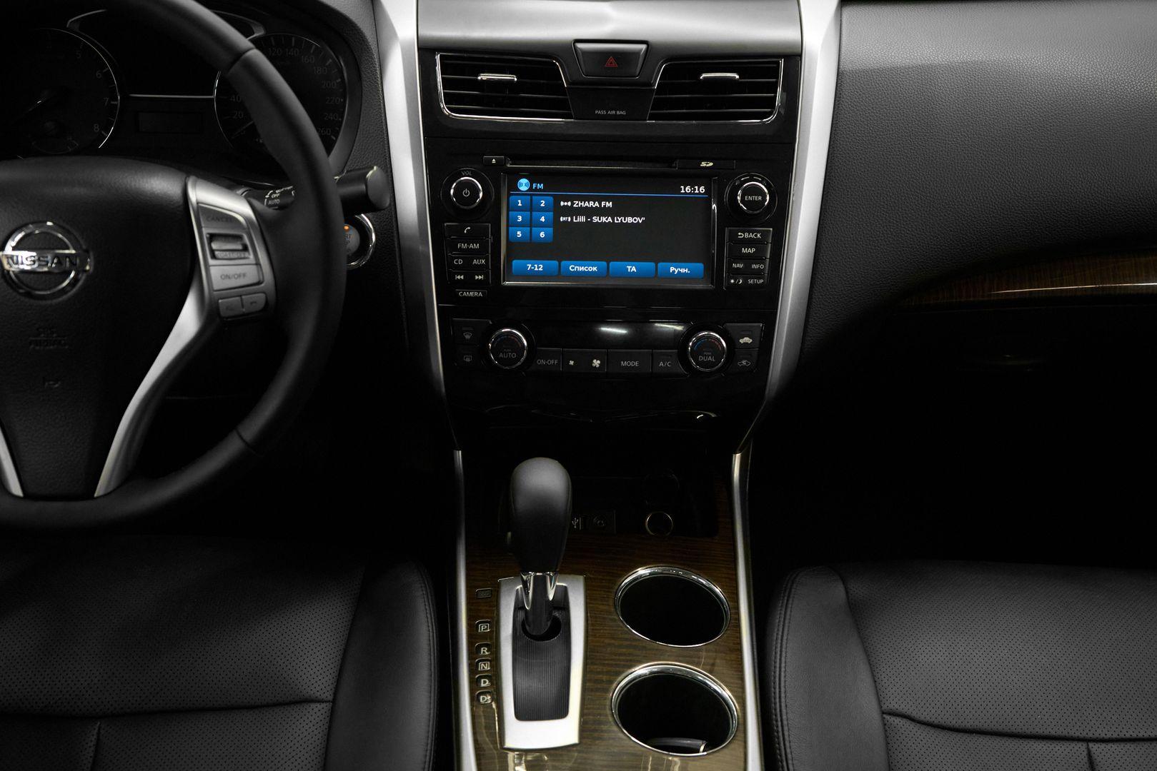 Nissan Teana 2014, серый