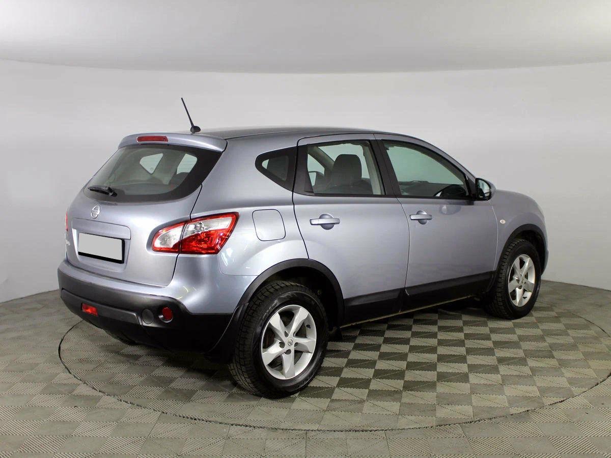 Nissan Qashqai 2012, серый