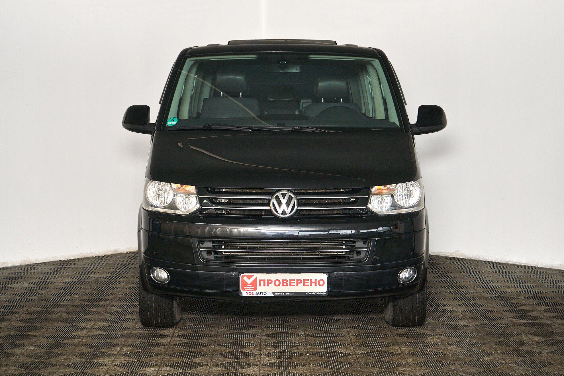 Volkswagen Multivan 2013, черный