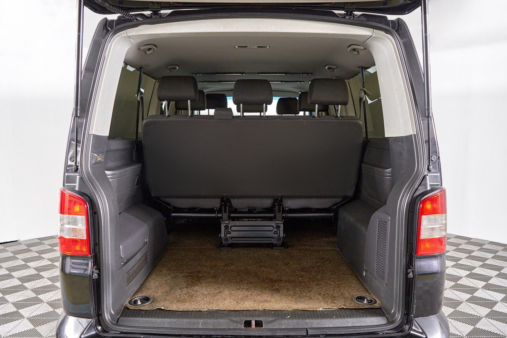 Volkswagen Caravelle 2008, черный
