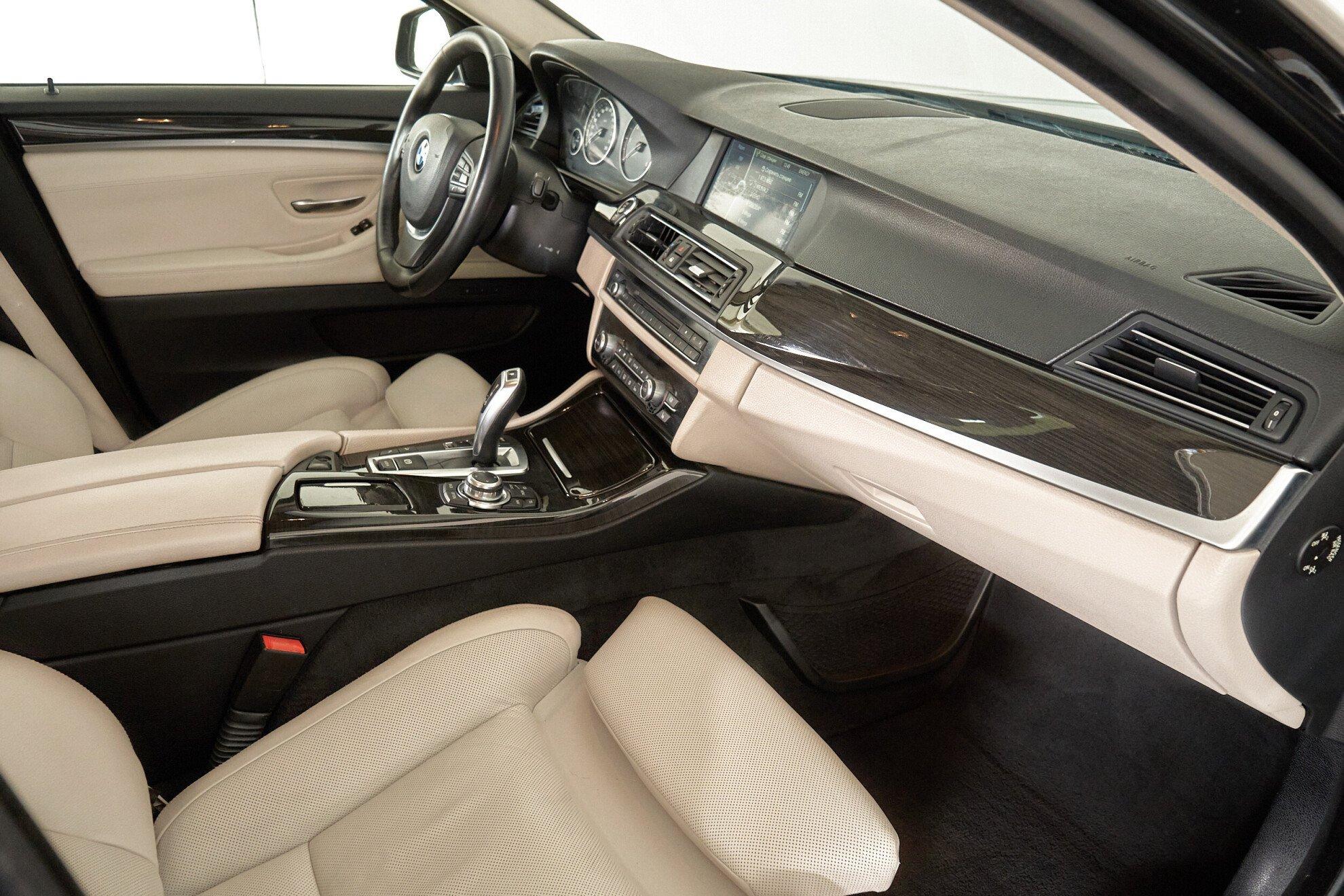 BMW 5 серии 2011, черный