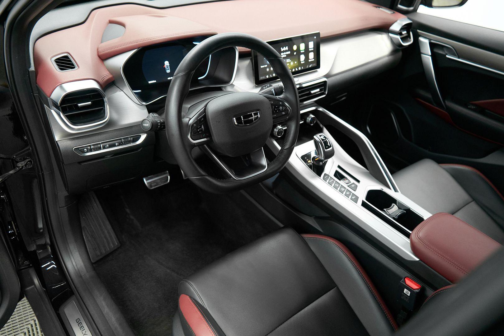 Geely Coolray 2024, черный