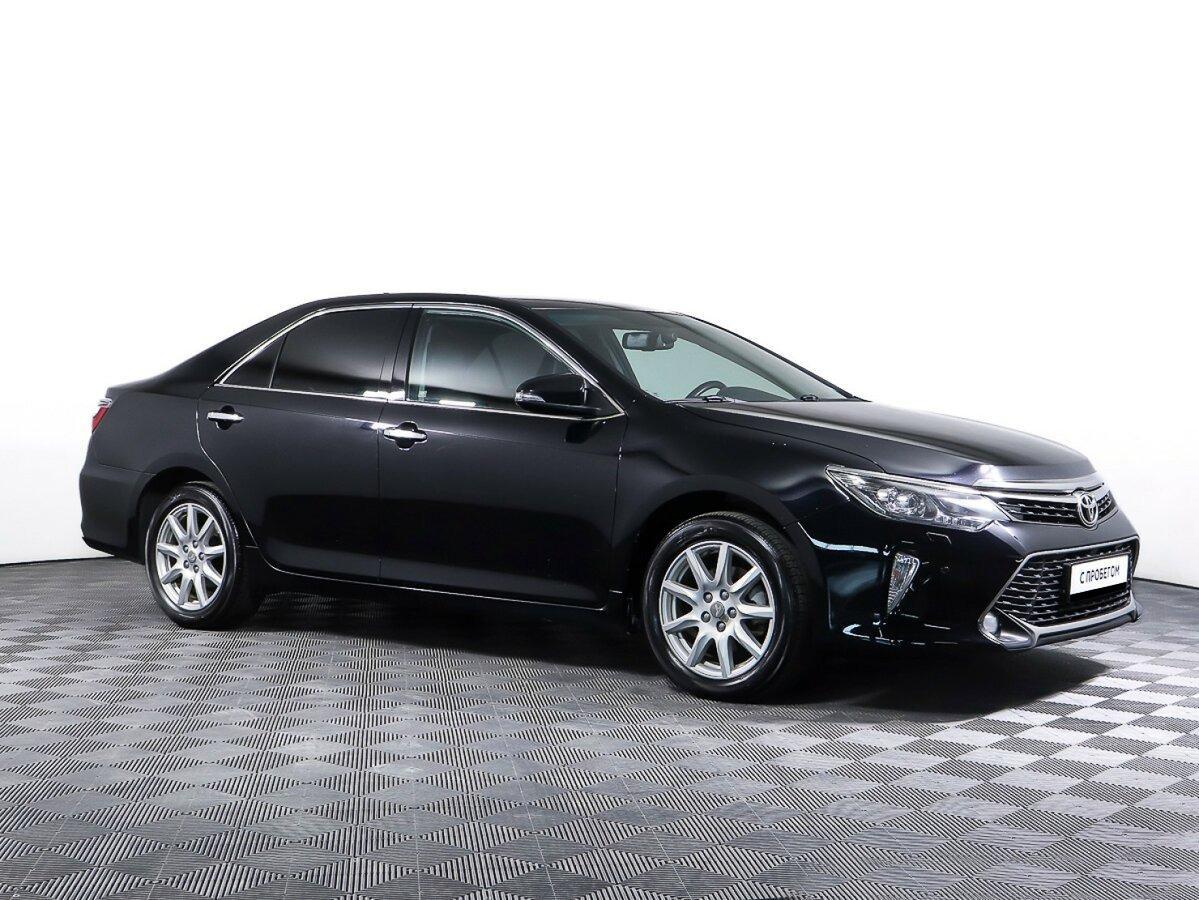 Toyota Camry 2017, черный