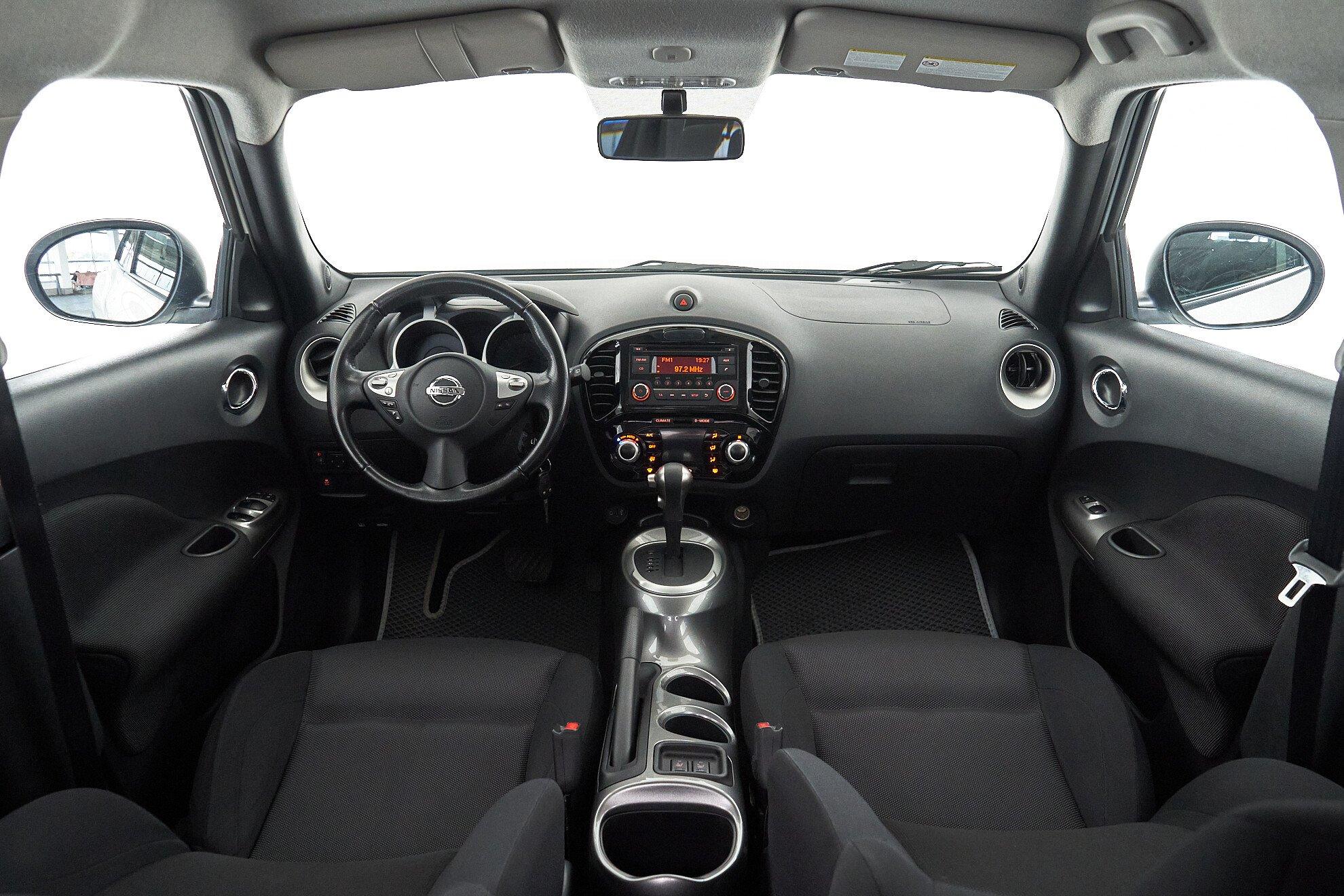 Nissan Juke 2014, белый