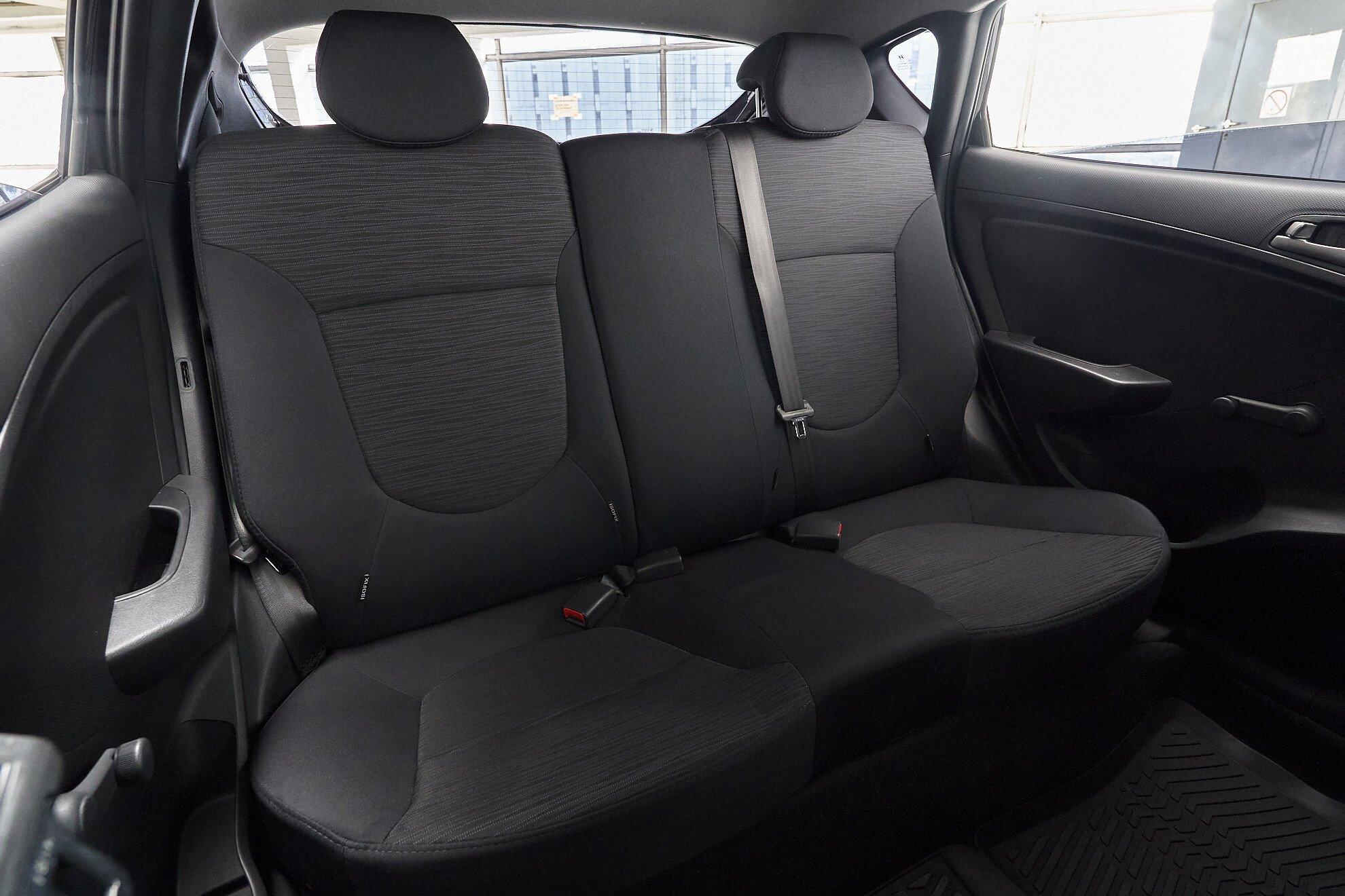Hyundai Solaris 2016, черный