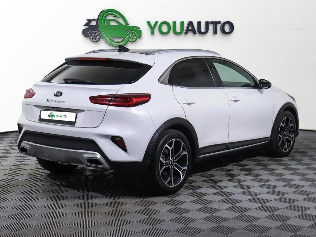 Kia XCeed 2020, белый
