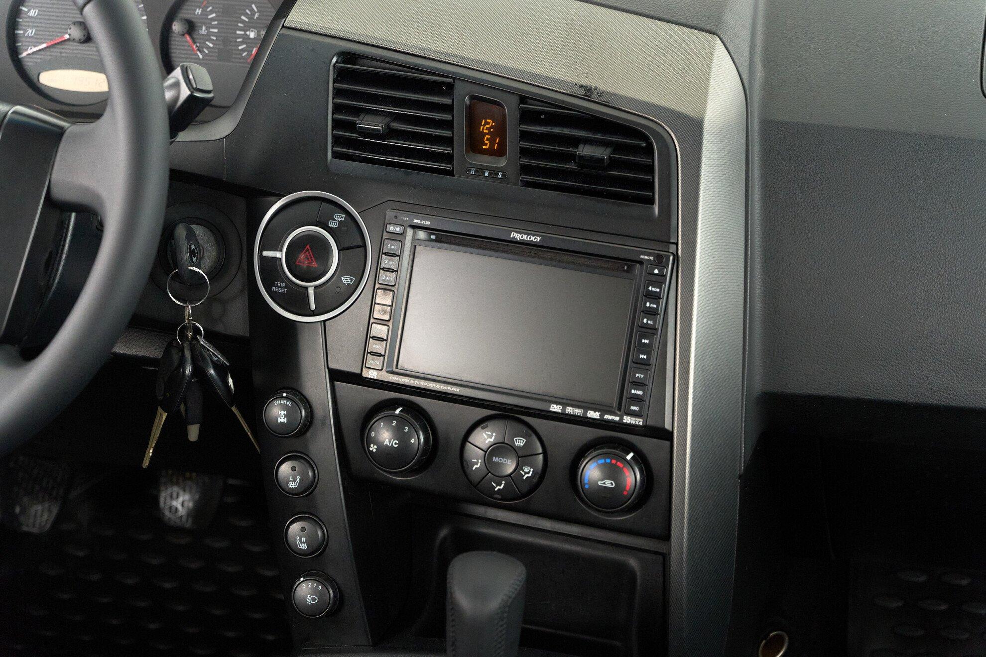 SsangYong Kyron 2014, серебряный