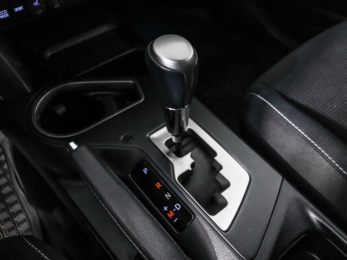 Toyota RAV4 2019, синий