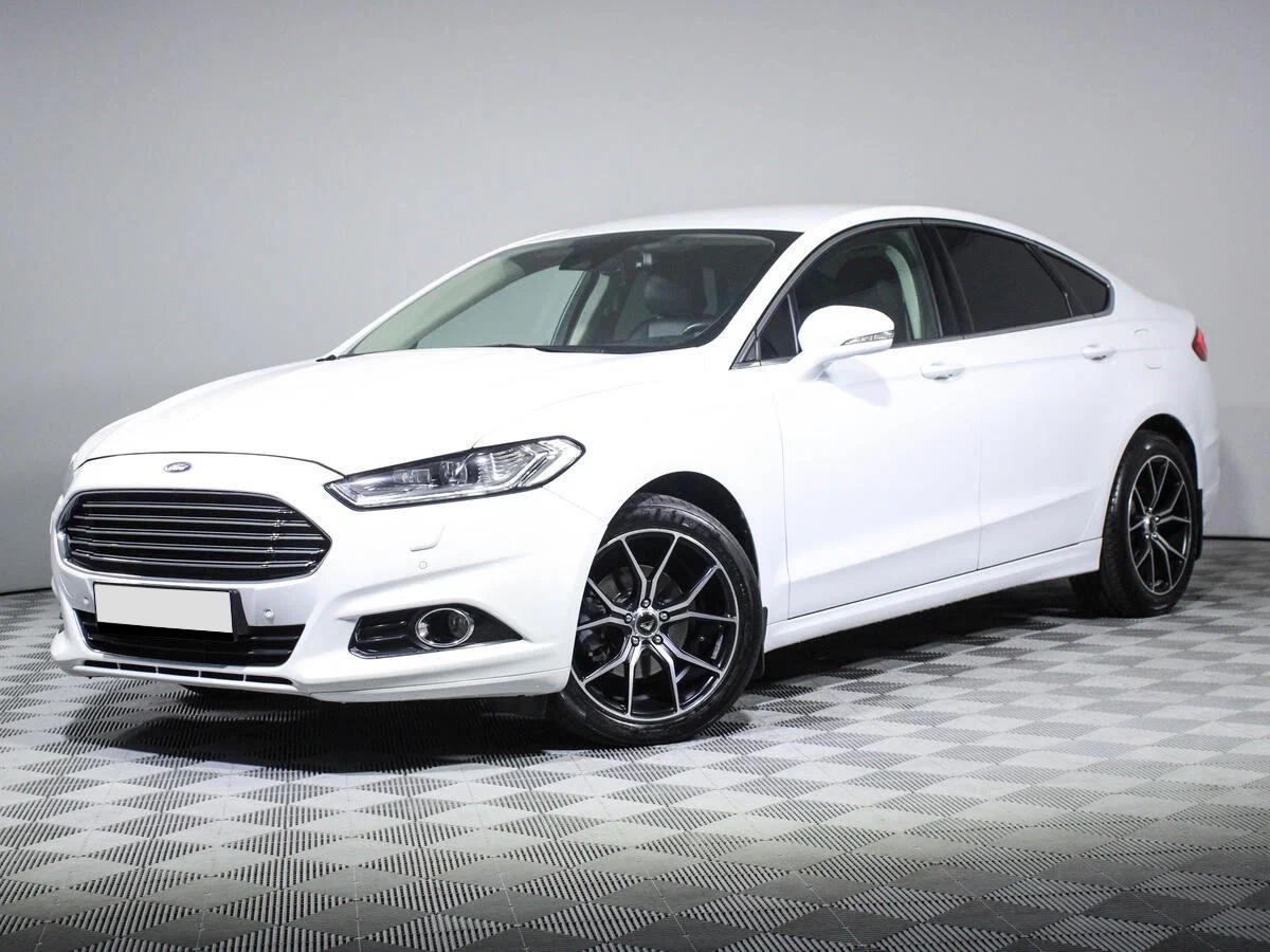 Ford Mondeo 2015, белый