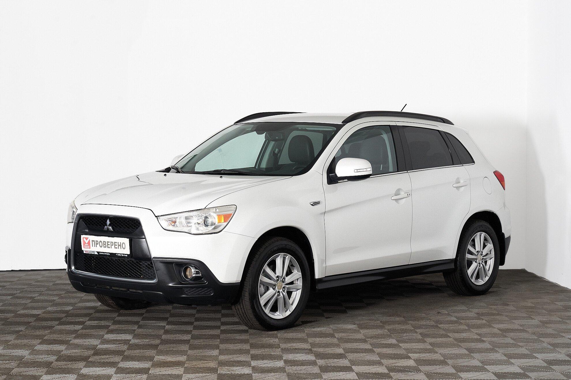 Mitsubishi ASX 2012, белый