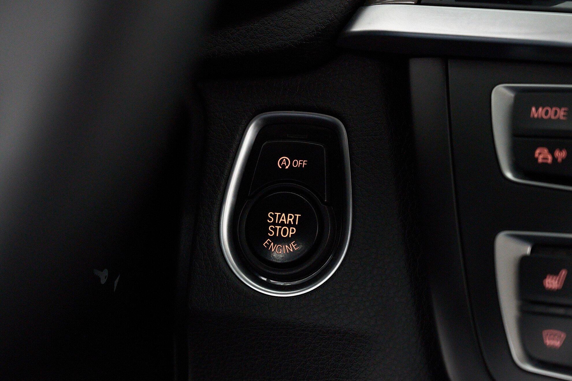 BMW 3 серии 2014, синий