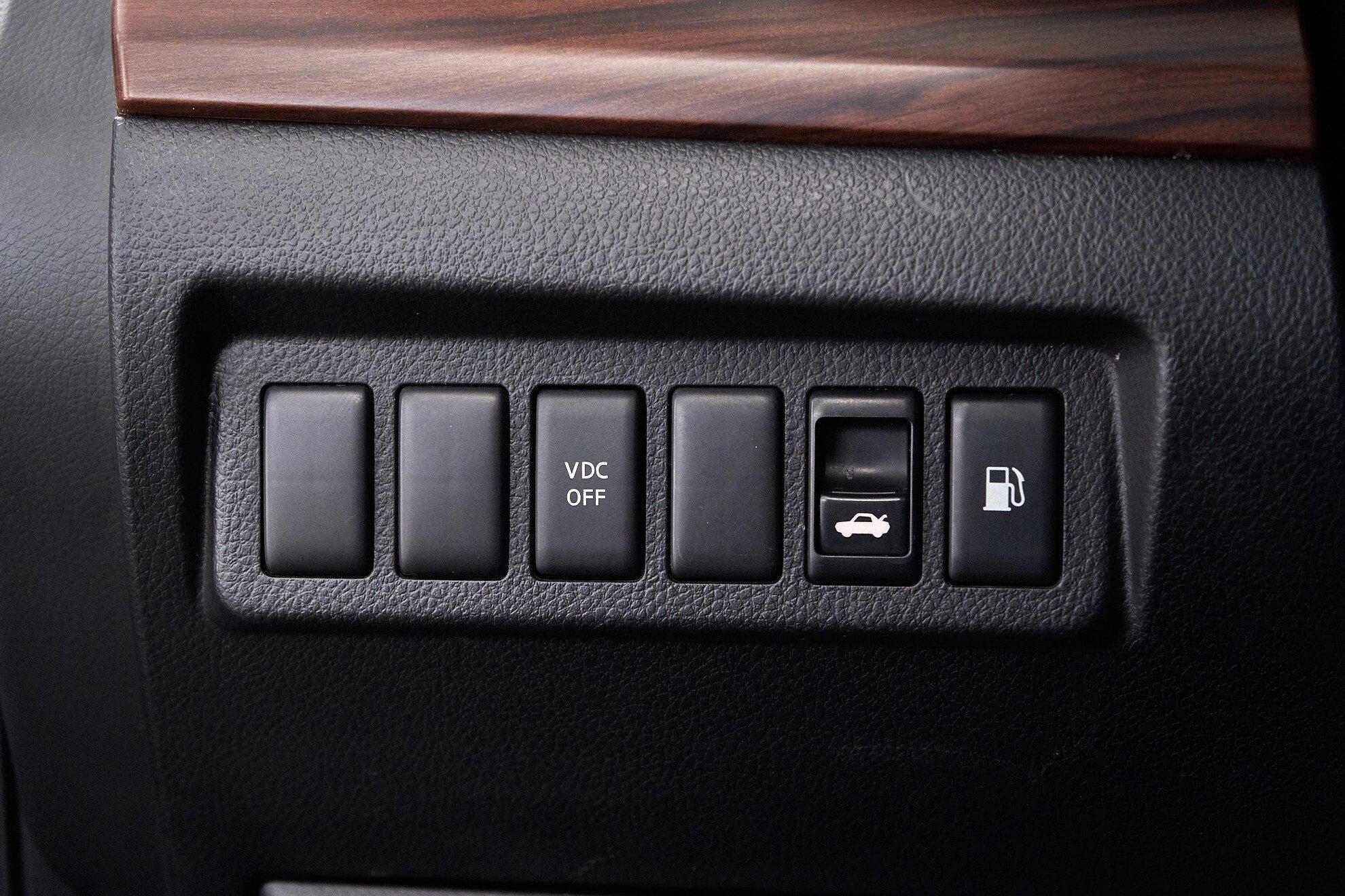 Nissan Teana 2011, черный