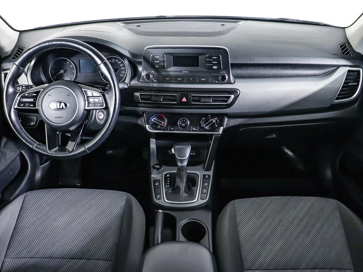 Kia Seltos 2021, серый