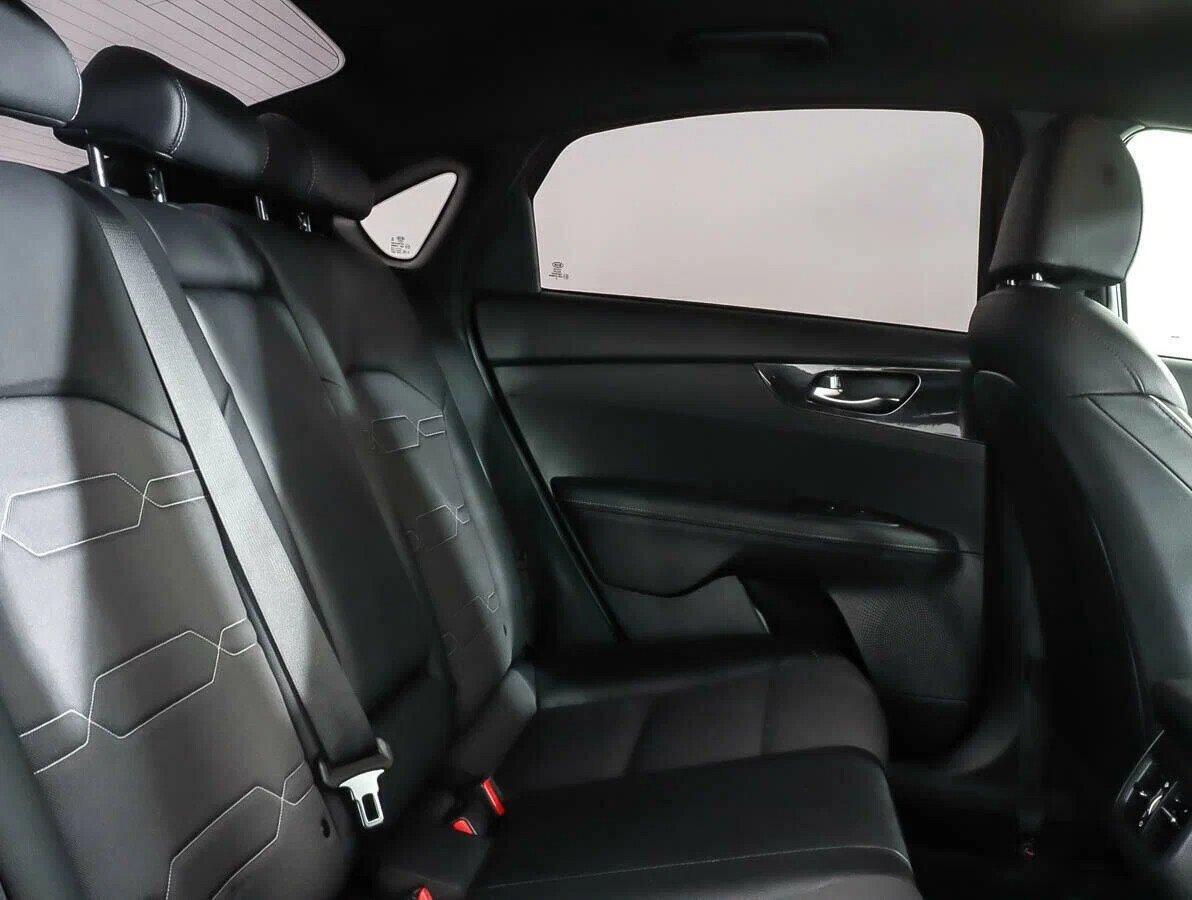 Kia Cerato 2021, красный