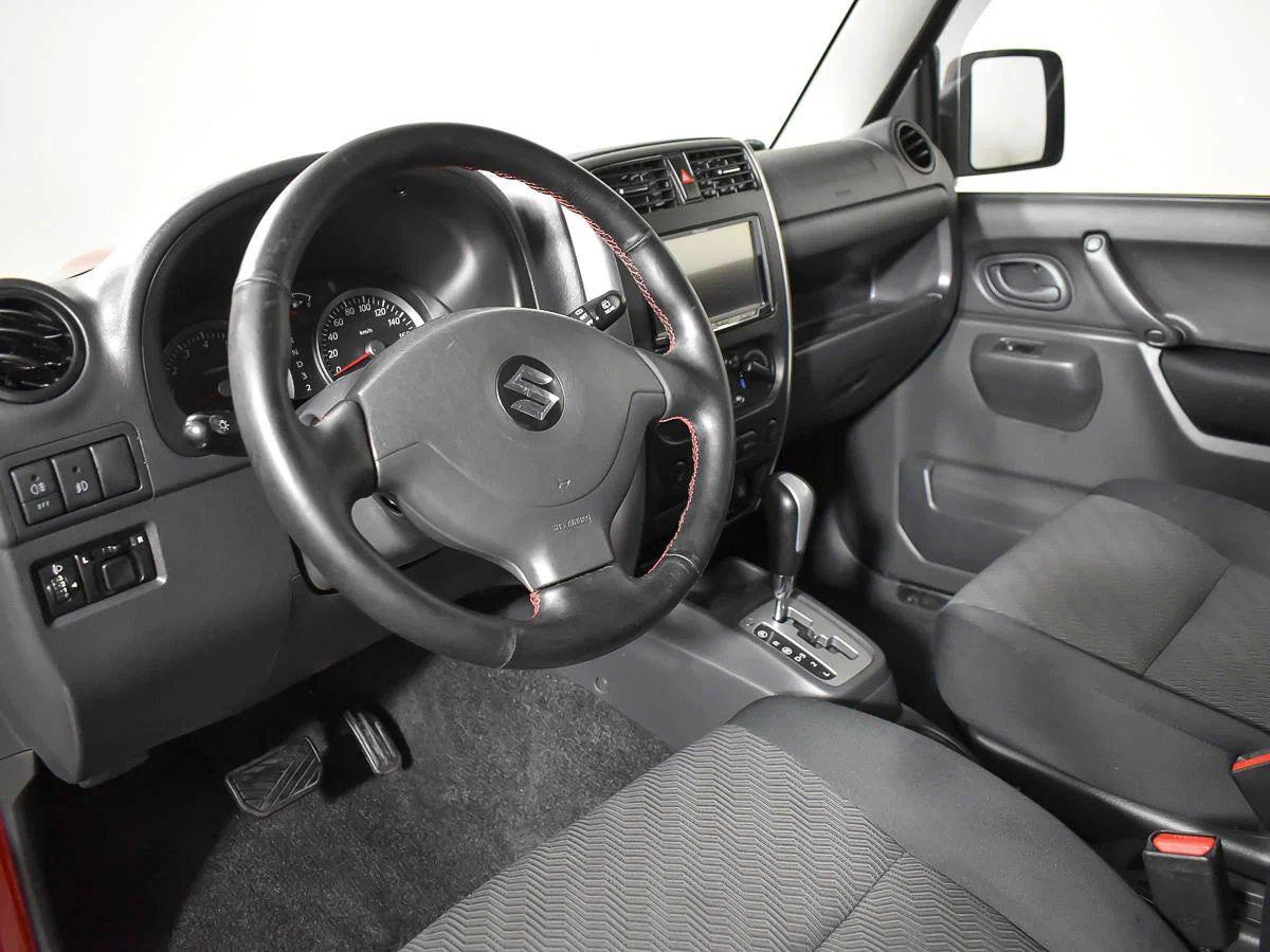 Suzuki Jimny 2013, красный