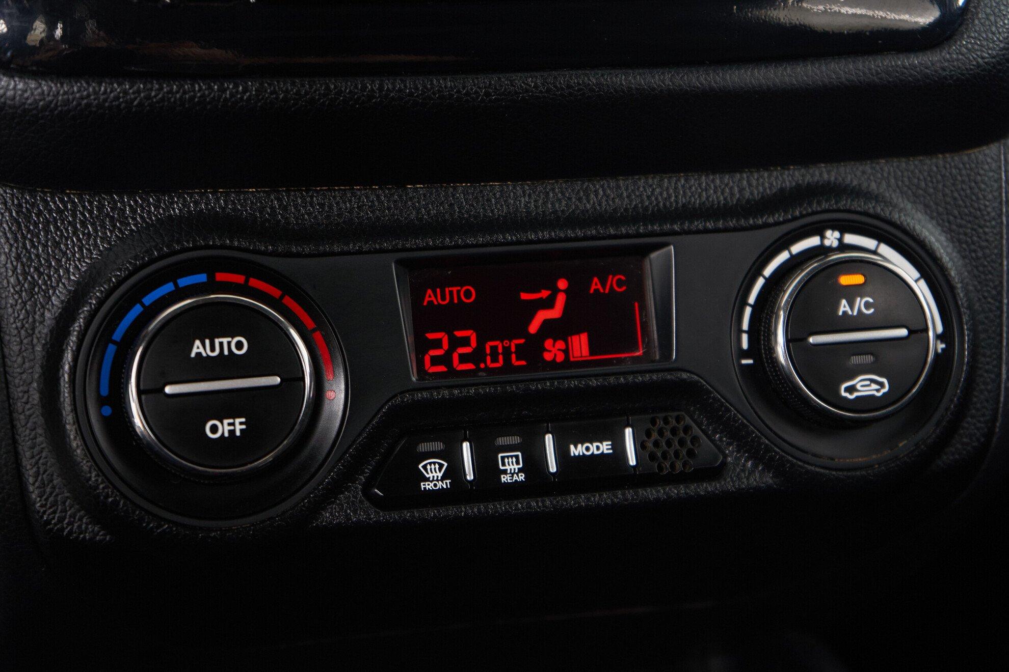 Kia Rio 2014, серебряный