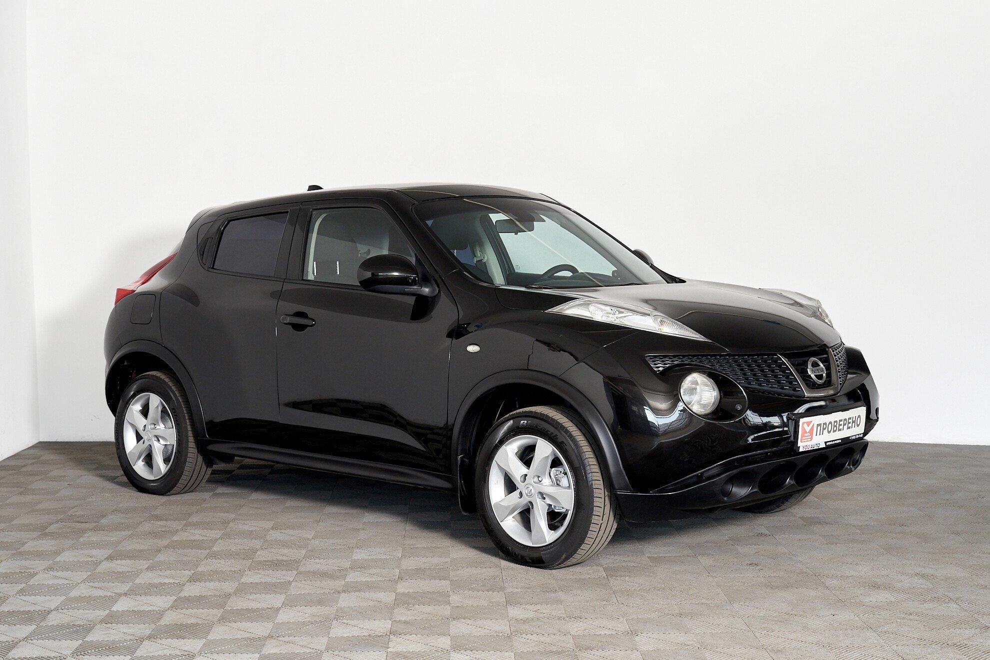 Nissan Juke 2013, черный