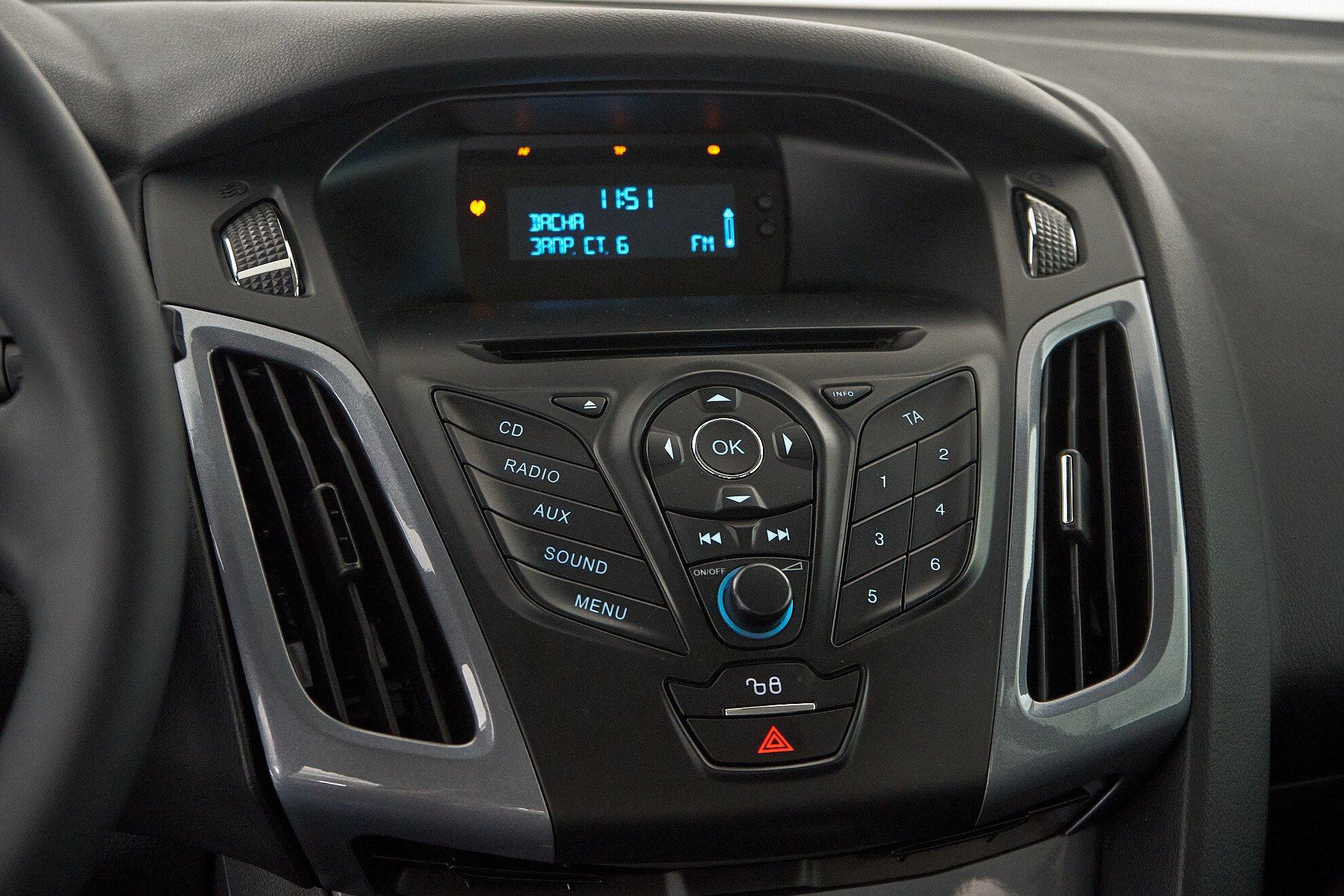 Ford Focus 2014, черный