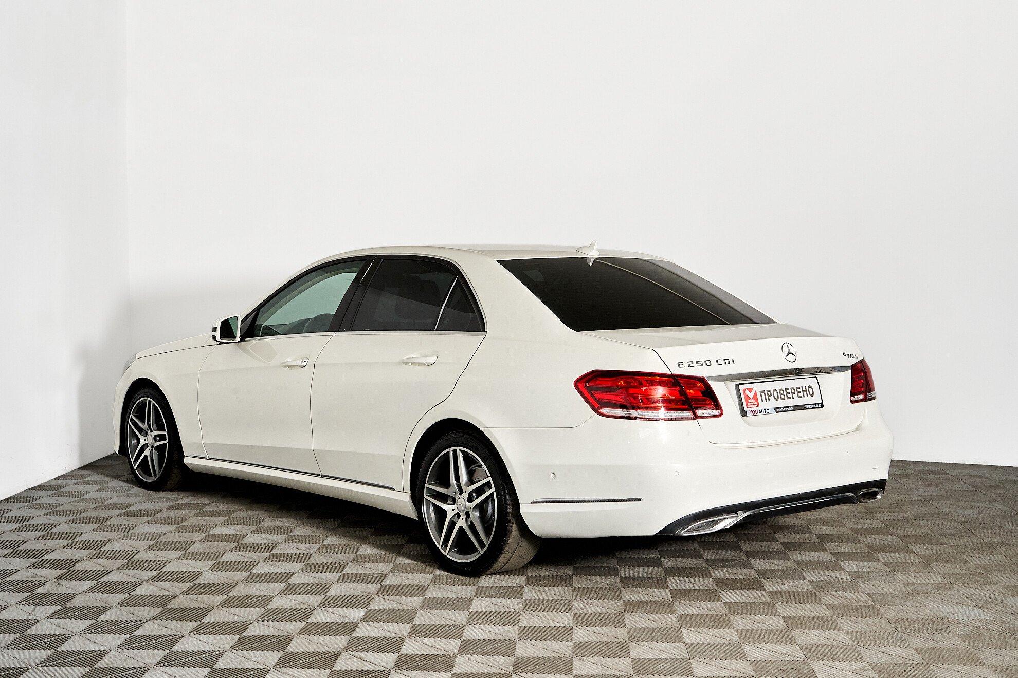 Mercedes-Benz E-Класс 2013, белый