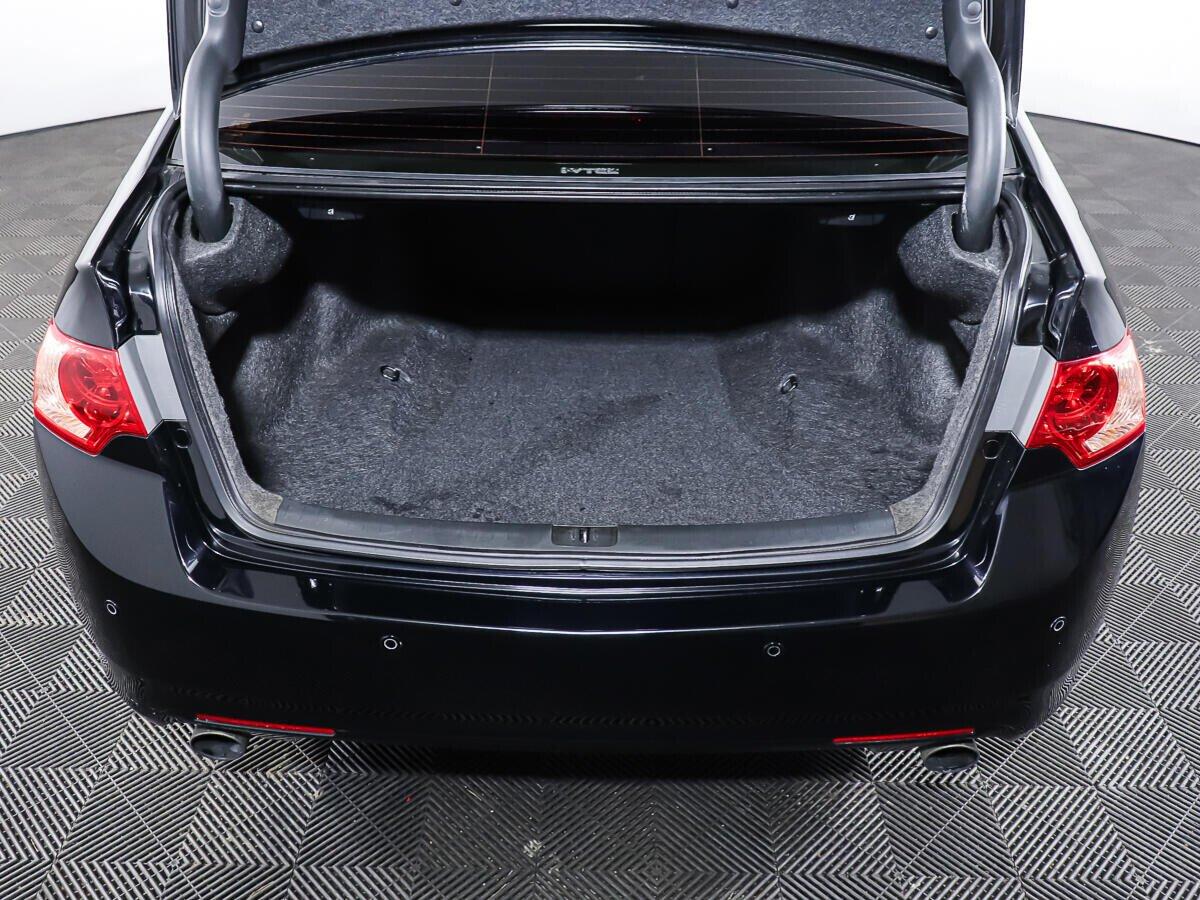 Honda Accord 2012, черный