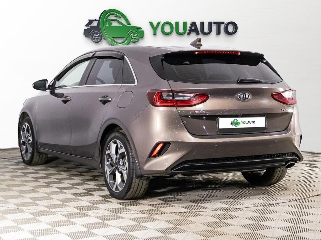 Kia Ceed 2018, коричневый