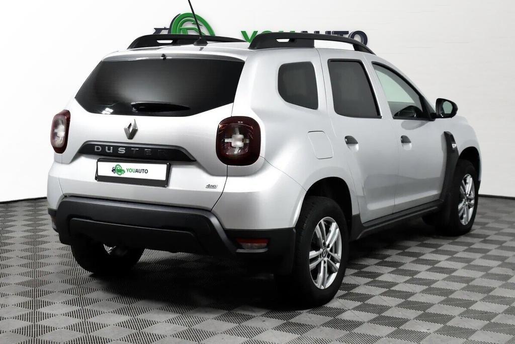 Renault Duster 2023, белый
