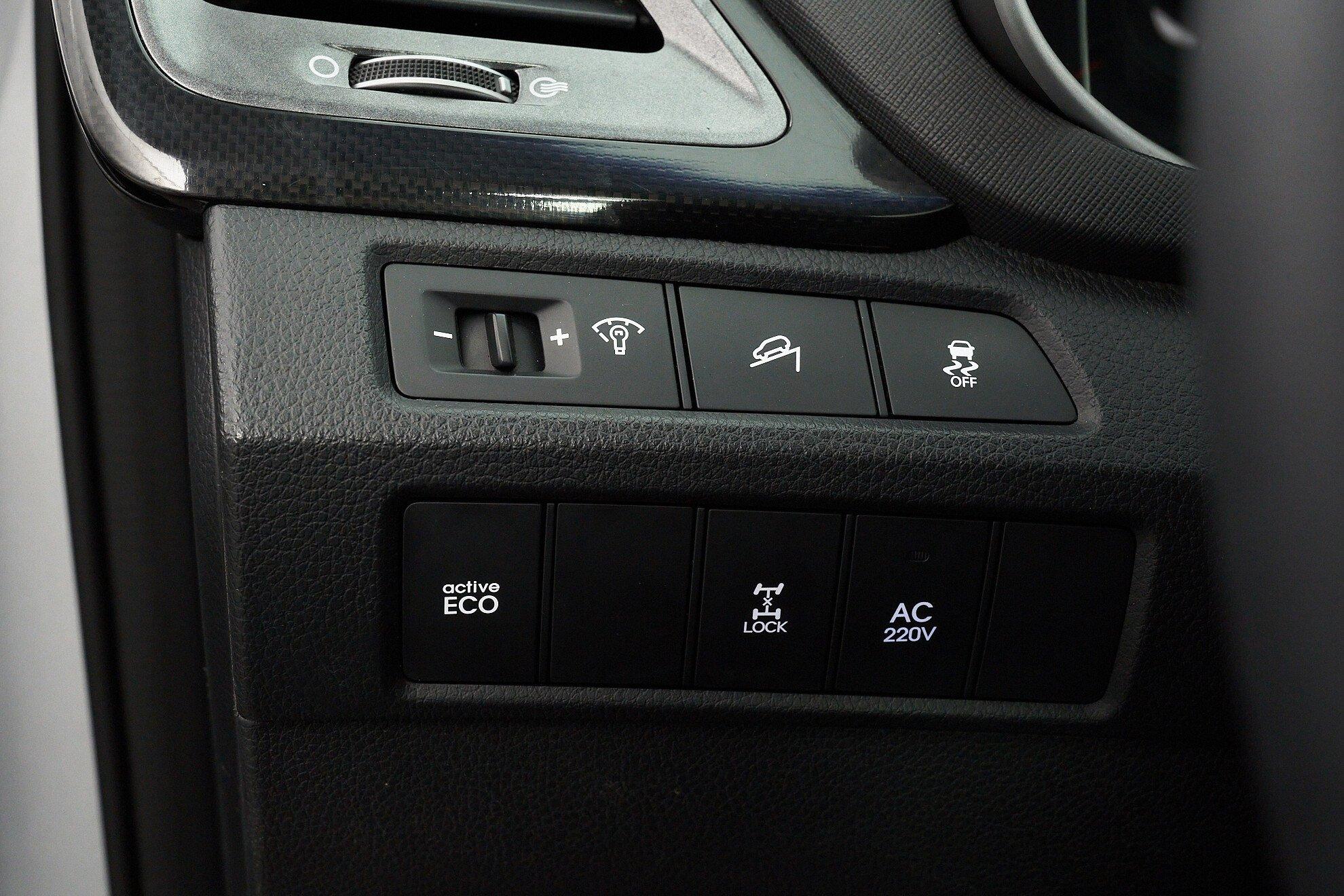Hyundai Santa Fe 2014, серебряный