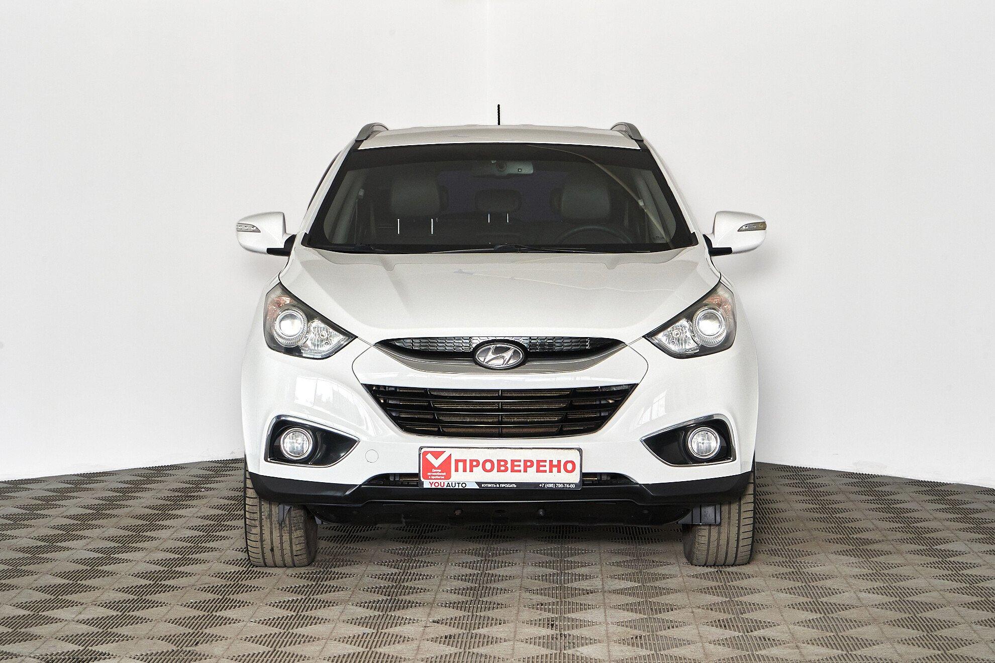 Hyundai ix35 2012, белый