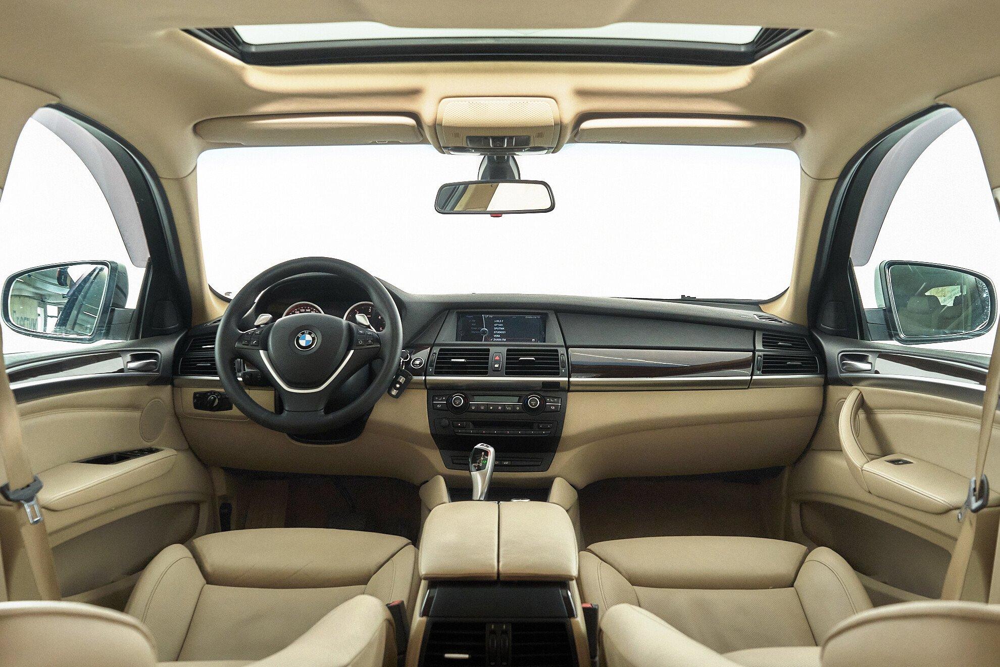 BMW X6 2010, черный