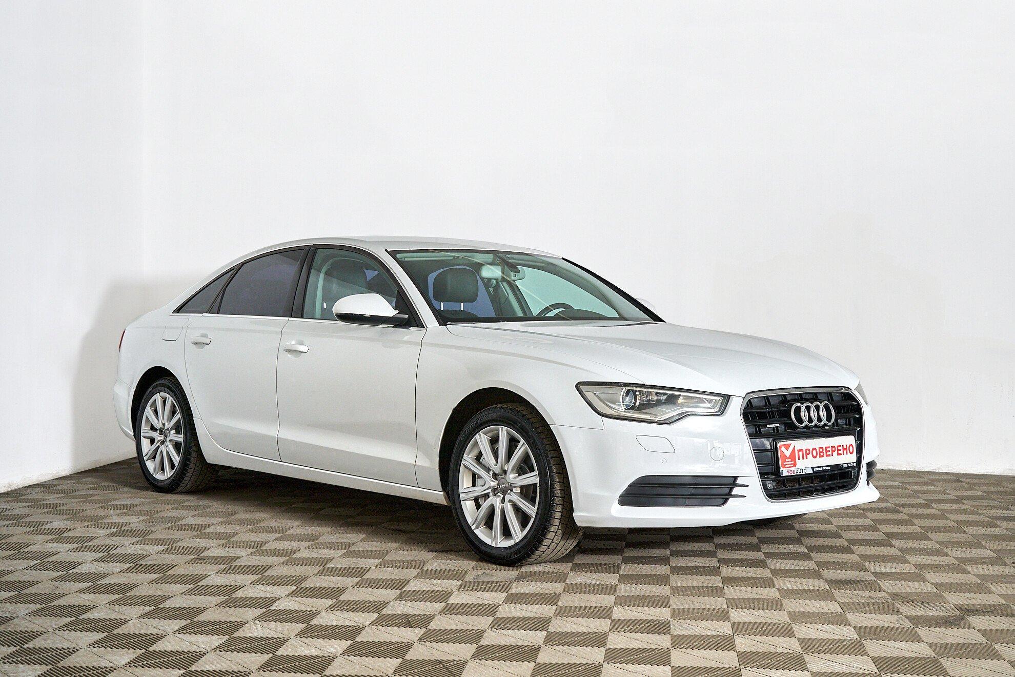 Audi A6 2011, белый