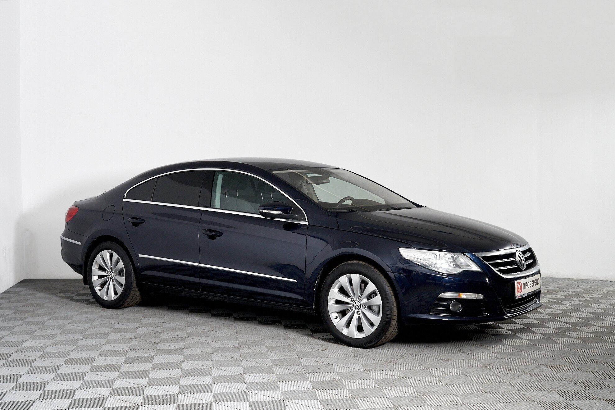 Volkswagen Passat CC 2011, синий