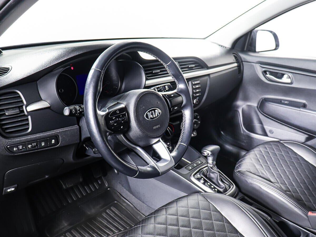 Kia Rio X-Line 2020, черный