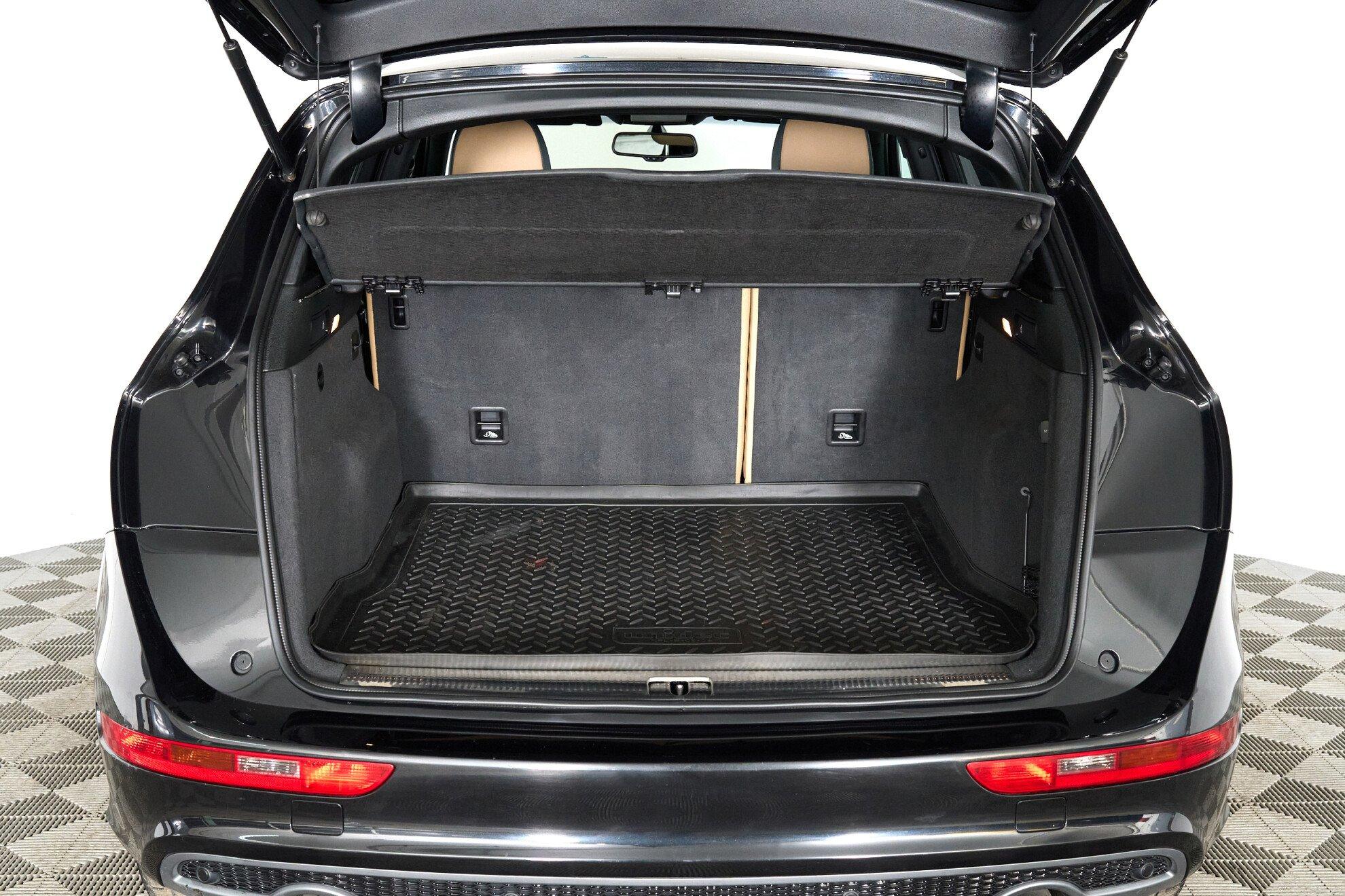 Audi Q5 2014, черный