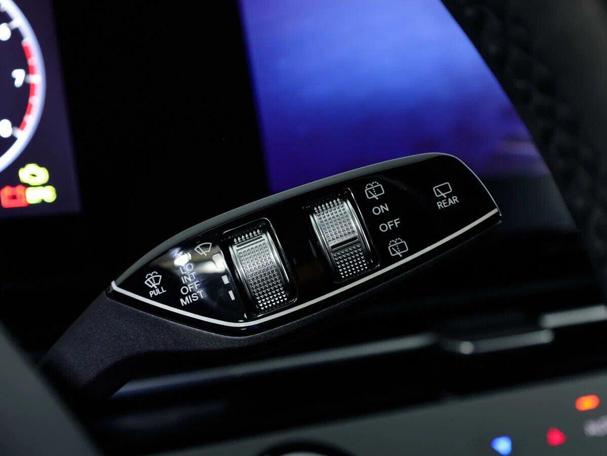 Omoda C5 2022, синий